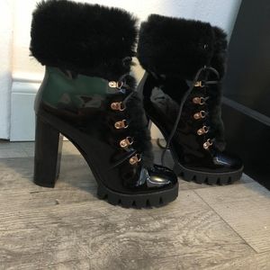 Heeled tie up fur booties